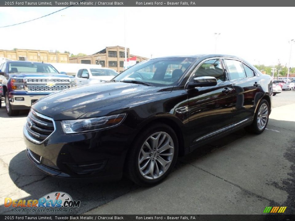2015 Ford Taurus Limited Tuxedo Black Metallic / Charcoal Black Photo #6