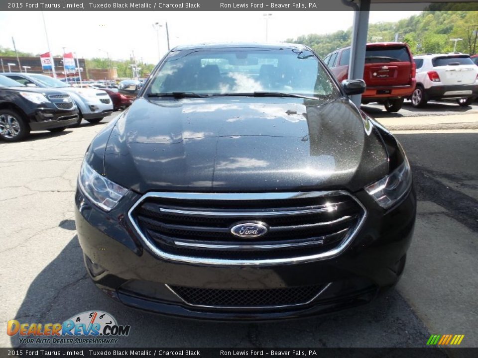 2015 Ford Taurus Limited Tuxedo Black Metallic / Charcoal Black Photo #7