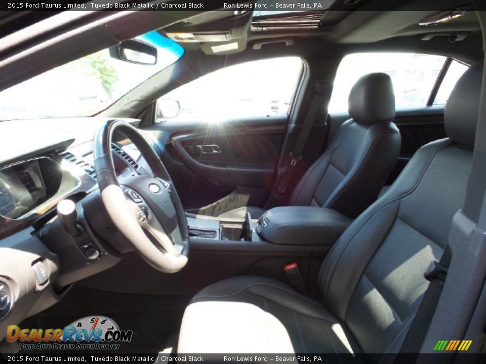 2015 Ford Taurus Limited Tuxedo Black Metallic / Charcoal Black Photo #10