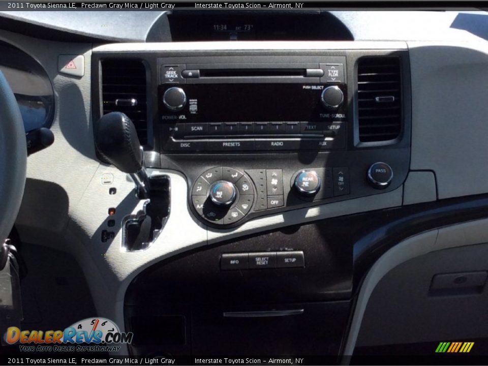 2011 Toyota Sienna LE Predawn Gray Mica / Light Gray Photo #14