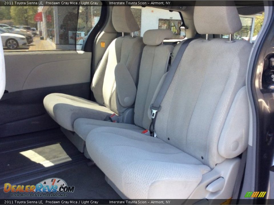 2011 Toyota Sienna LE Predawn Gray Mica / Light Gray Photo #15