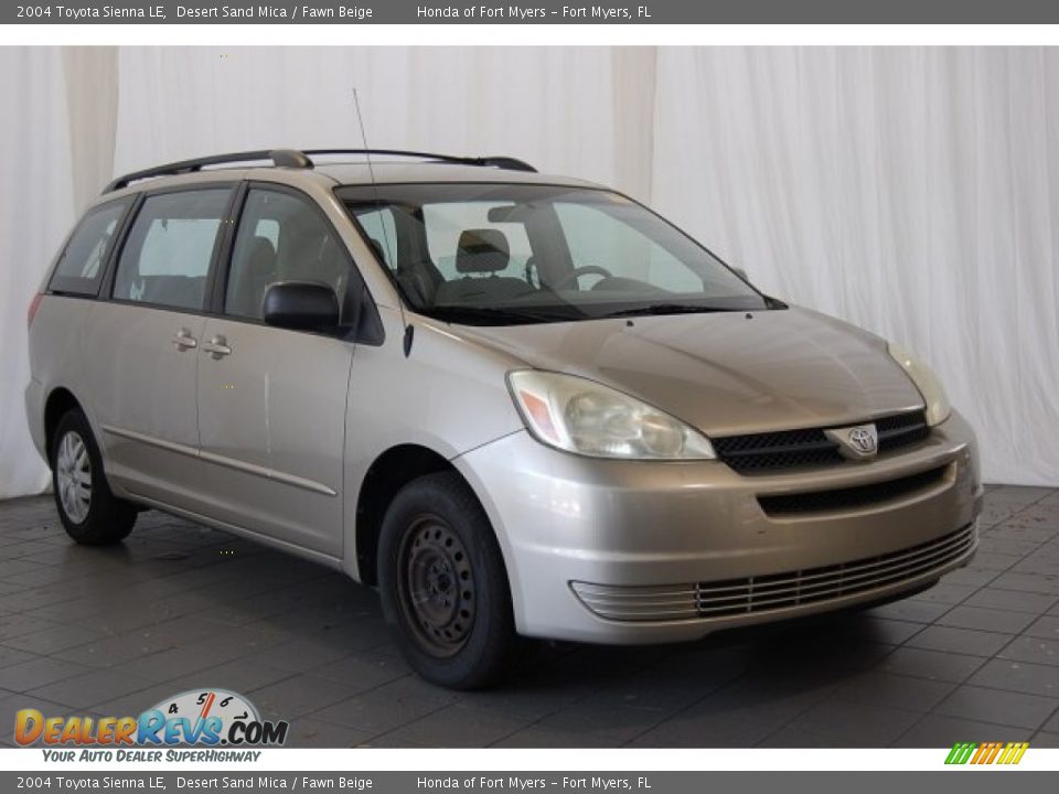 2004 Toyota Sienna LE Desert Sand Mica / Fawn Beige Photo #2