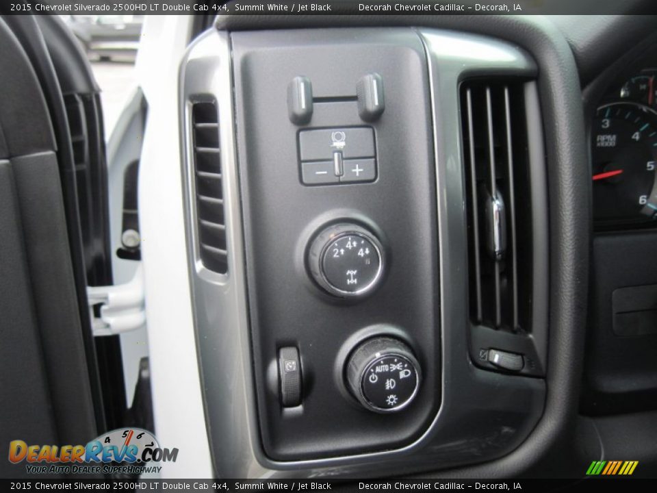 2015 Chevrolet Silverado 2500HD LT Double Cab 4x4 Summit White / Jet Black Photo #20