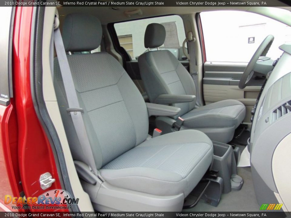 2010 Dodge Grand Caravan SE Inferno Red Crystal Pearl / Medium Slate Gray/Light Shale Photo #19