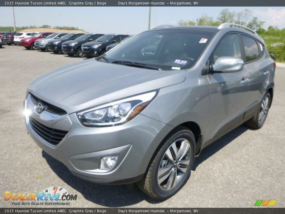 Front 3/4 View of 2015 Hyundai Tucson Limited AWD Photo #7