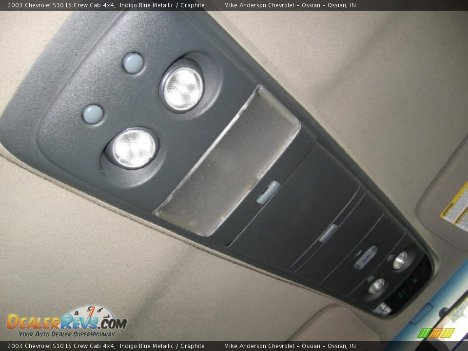 2003 Chevrolet S10 LS Crew Cab 4x4 Indigo Blue Metallic / Graphite Photo #9