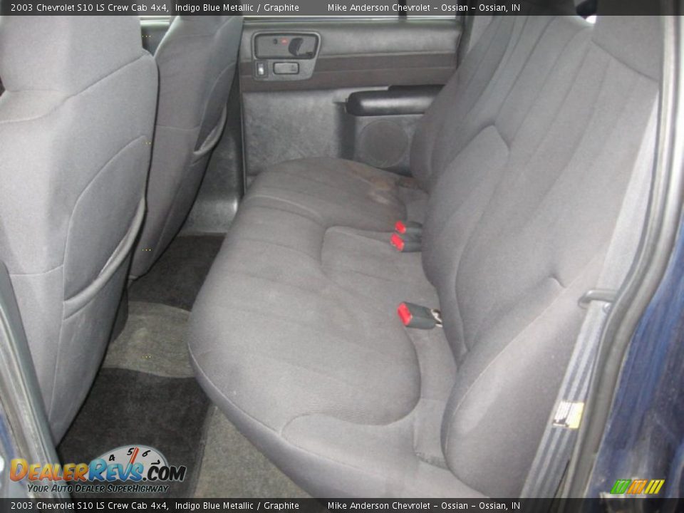 2003 Chevrolet S10 LS Crew Cab 4x4 Indigo Blue Metallic / Graphite Photo #14