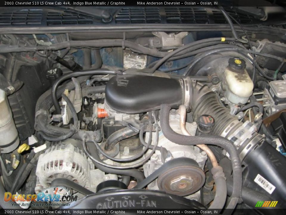 2003 Chevrolet S10 LS Crew Cab 4x4 Indigo Blue Metallic / Graphite Photo #22