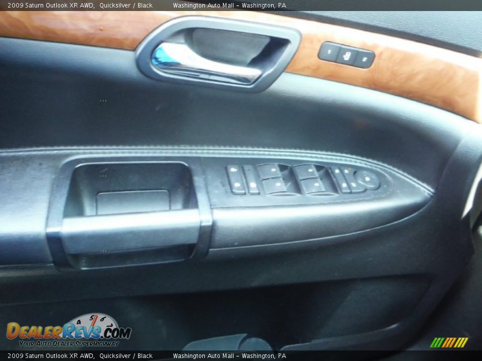 2009 Saturn Outlook XR AWD Quicksilver / Black Photo #14