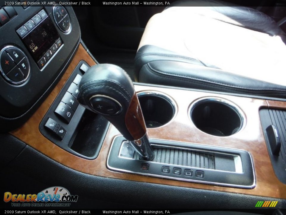 2009 Saturn Outlook XR AWD Quicksilver / Black Photo #16