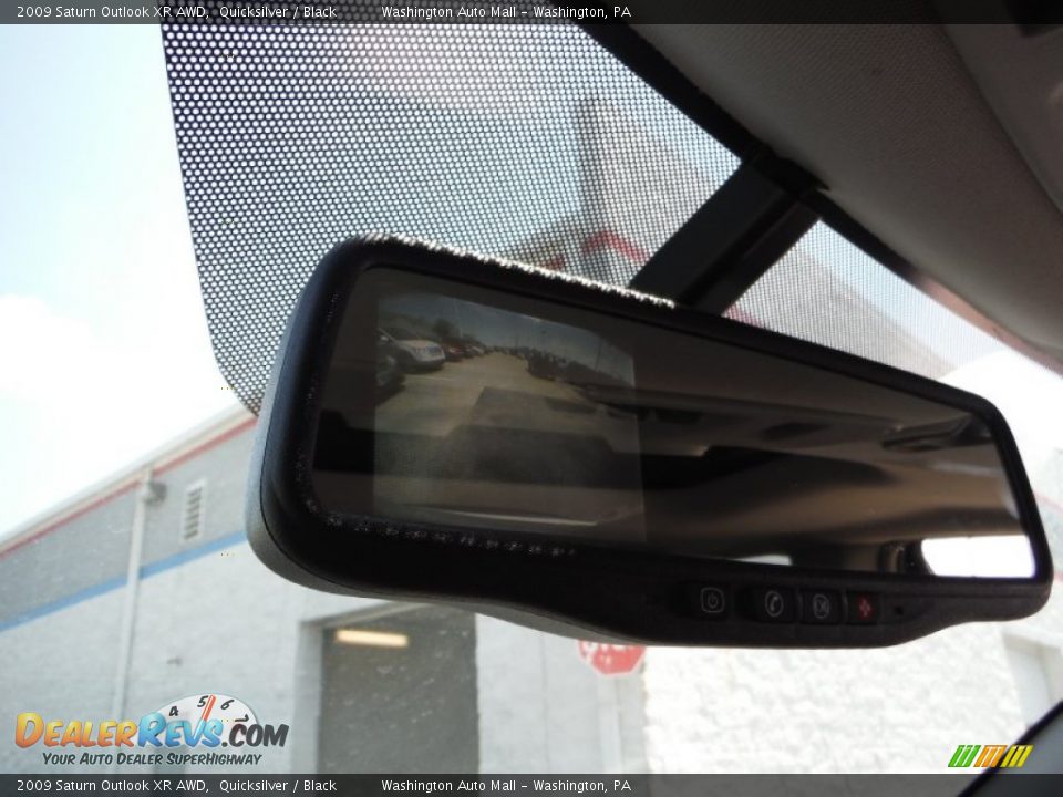 2009 Saturn Outlook XR AWD Quicksilver / Black Photo #20