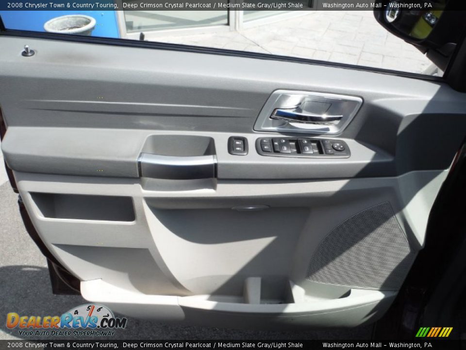 2008 Chrysler Town & Country Touring Deep Crimson Crystal Pearlcoat / Medium Slate Gray/Light Shale Photo #10