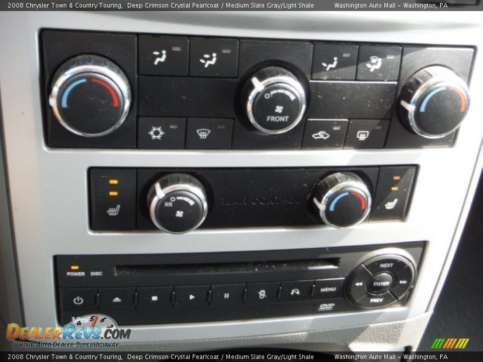 2008 Chrysler Town & Country Touring Deep Crimson Crystal Pearlcoat / Medium Slate Gray/Light Shale Photo #15