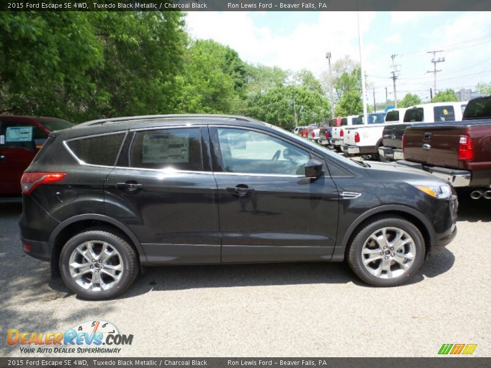 2015 Ford Escape SE 4WD Tuxedo Black Metallic / Charcoal Black Photo #1