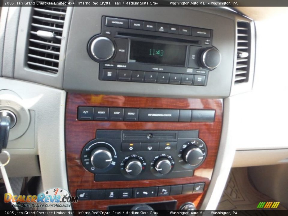 2005 Jeep Grand Cherokee Limited 4x4 Inferno Red Crystal Pearl / Medium Slate Gray Photo #14