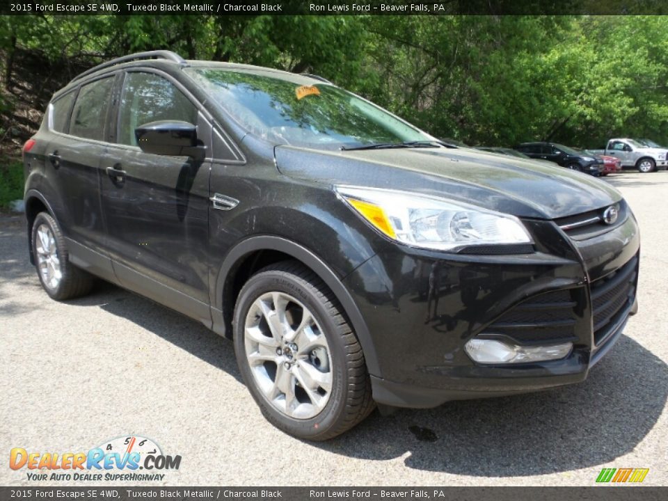 2015 Ford Escape SE 4WD Tuxedo Black Metallic / Charcoal Black Photo #10