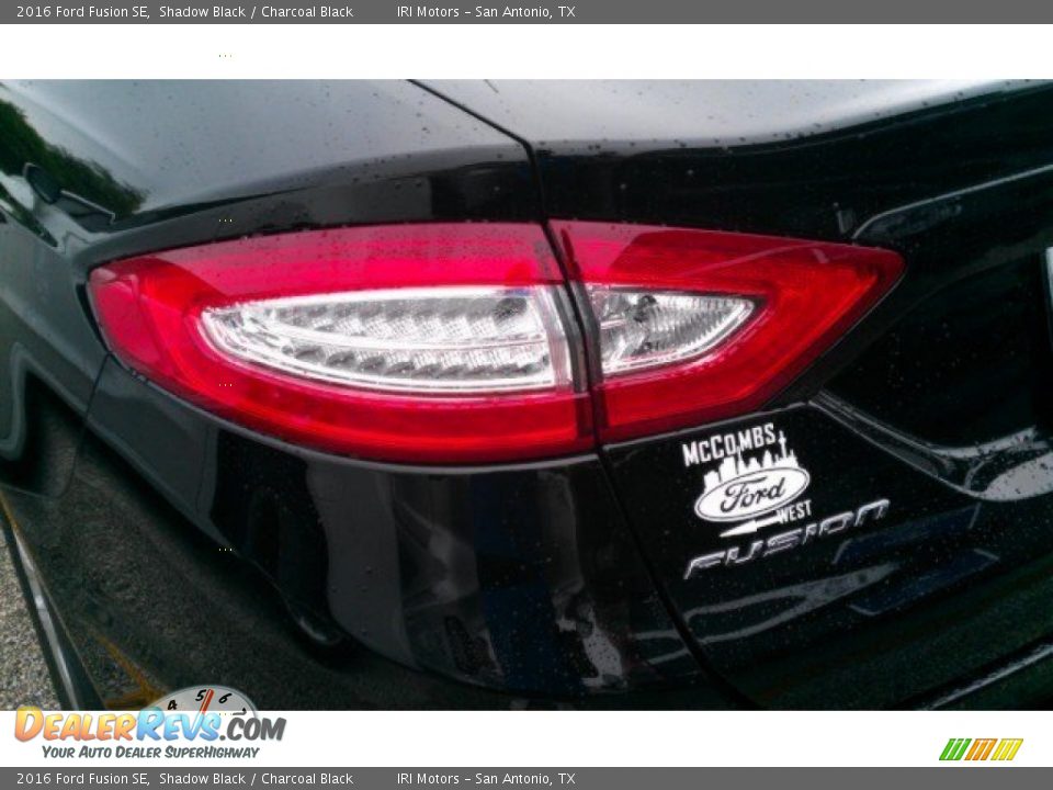 2016 Ford Fusion SE Shadow Black / Charcoal Black Photo #11