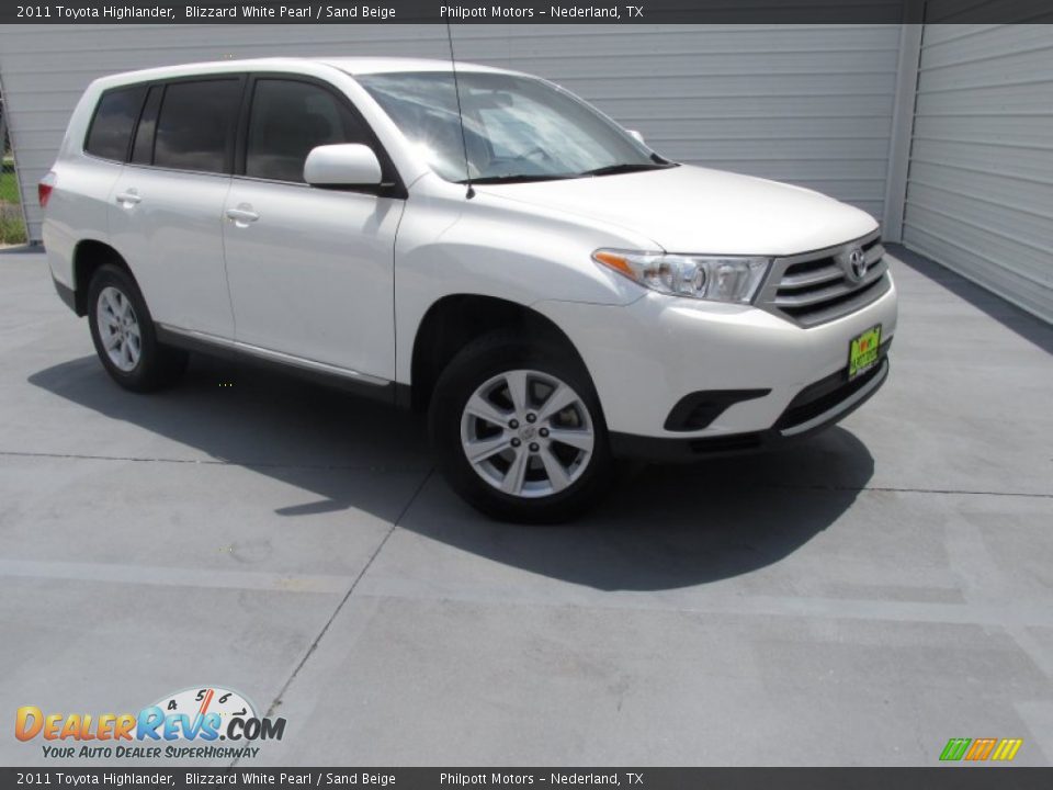 2011 Toyota Highlander Blizzard White Pearl / Sand Beige Photo #1