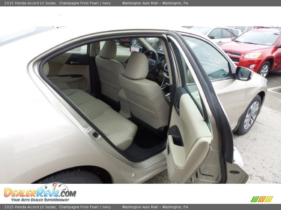 2015 Honda Accord LX Sedan Champagne Frost Pearl / Ivory Photo #15