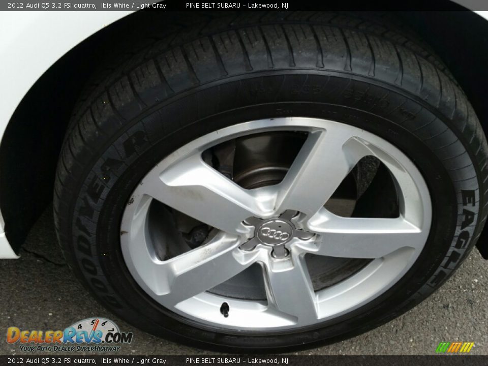 2012 Audi Q5 3.2 FSI quattro Ibis White / Light Gray Photo #4