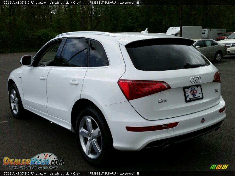 2012 Audi Q5 3.2 FSI quattro Ibis White / Light Gray Photo #11