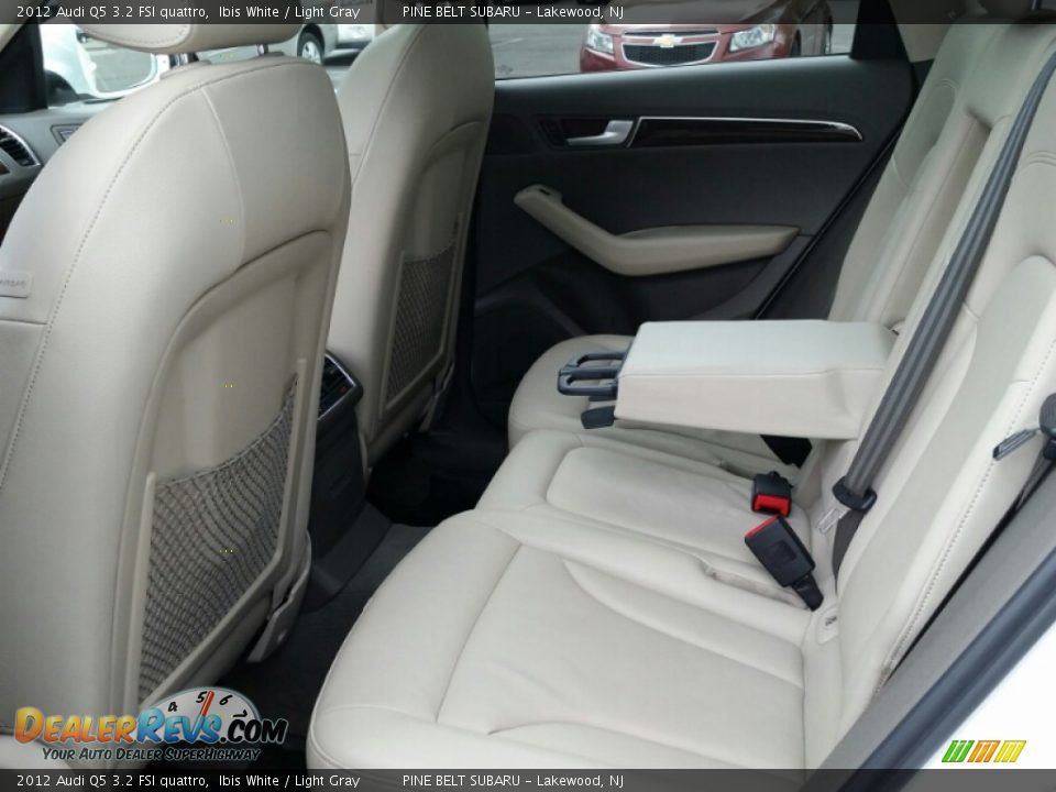 2012 Audi Q5 3.2 FSI quattro Ibis White / Light Gray Photo #13
