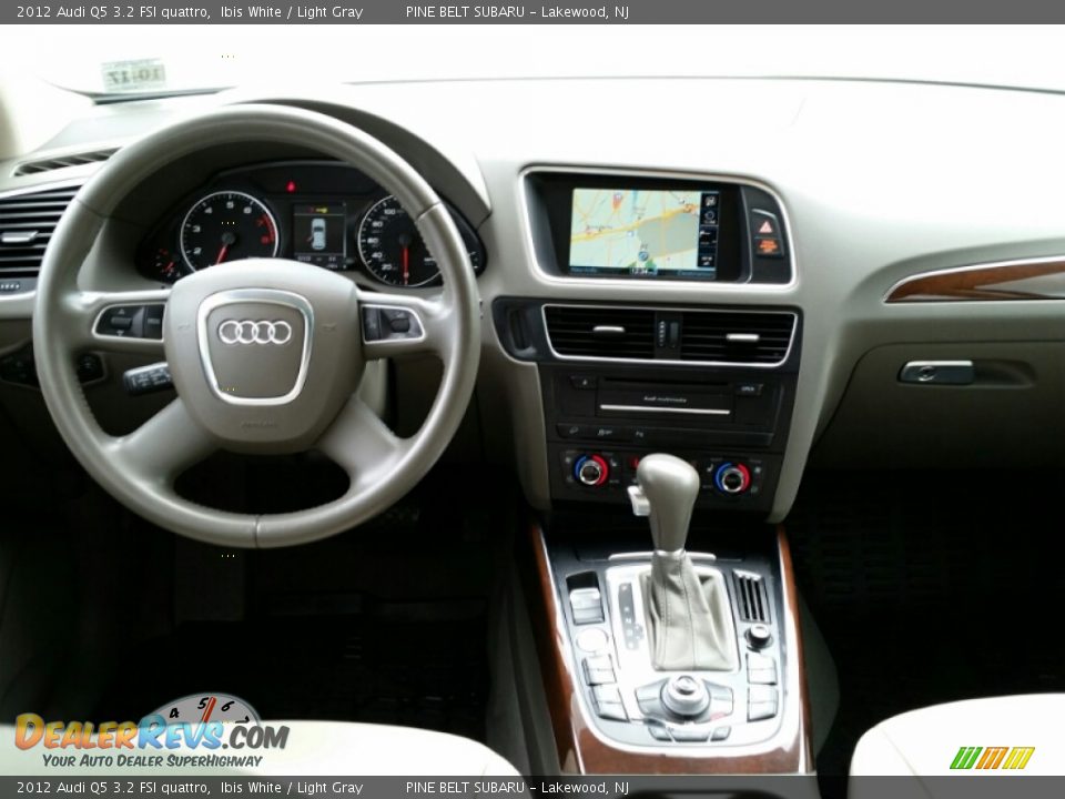 2012 Audi Q5 3.2 FSI quattro Ibis White / Light Gray Photo #15