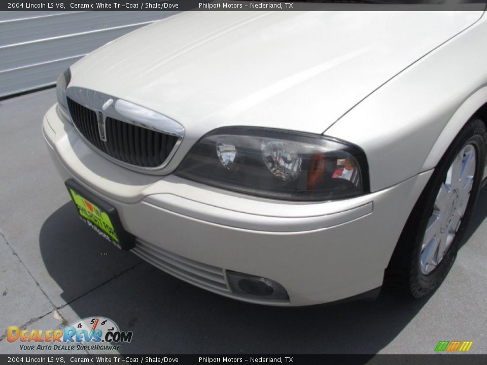2004 Lincoln LS V8 Ceramic White Tri-Coat / Shale/Dove Photo #7