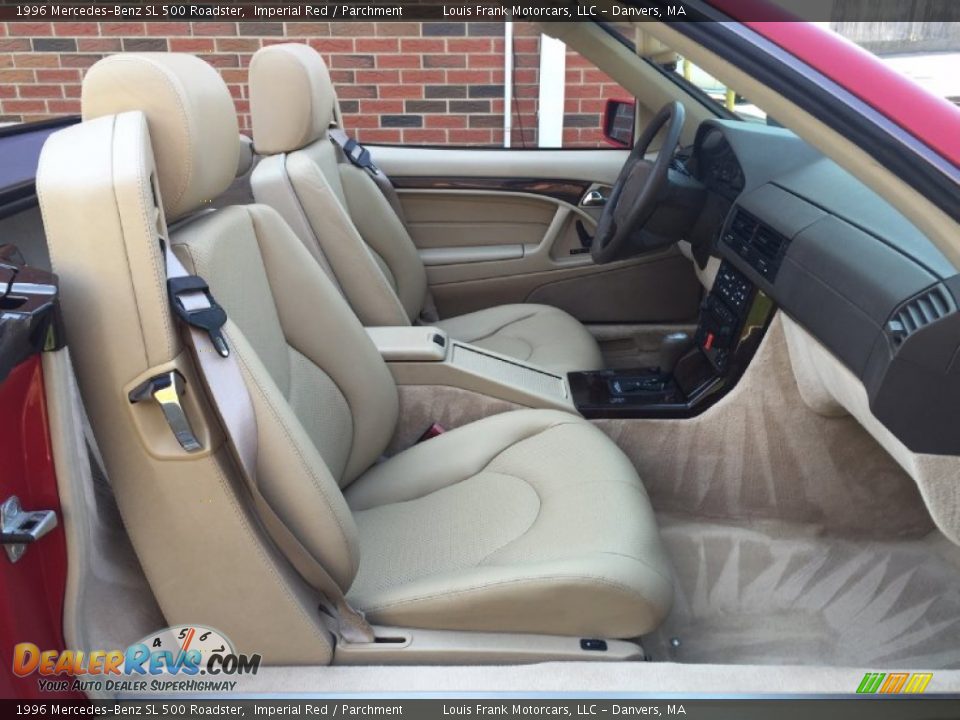 Front Seat of 1996 Mercedes-Benz SL 500 Roadster Photo #21