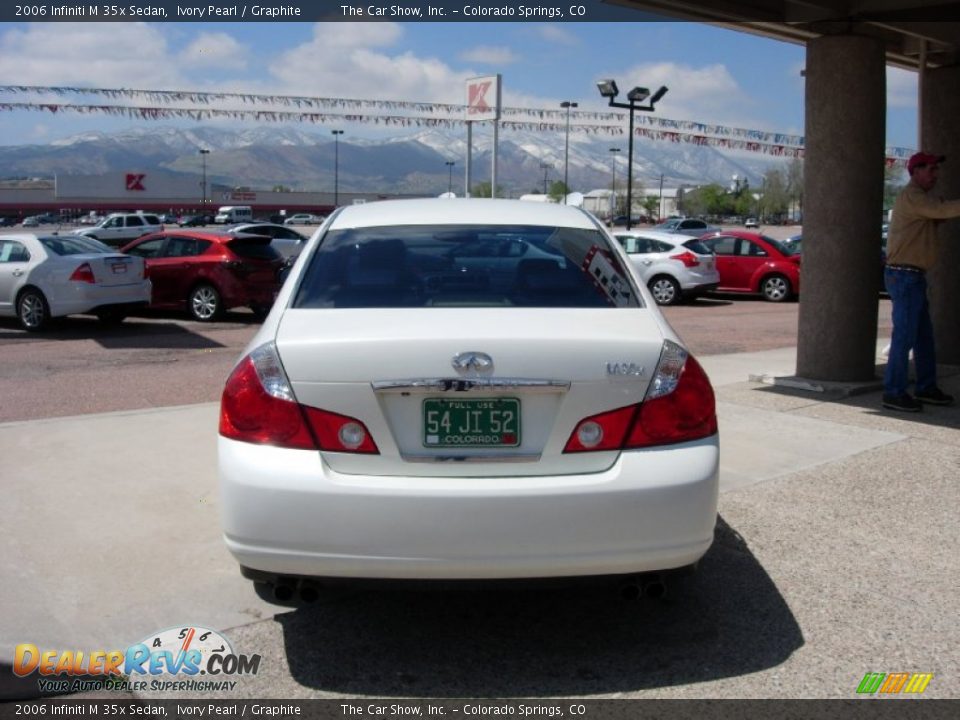 2006 Infiniti M 35x Sedan Ivory Pearl / Graphite Photo #4