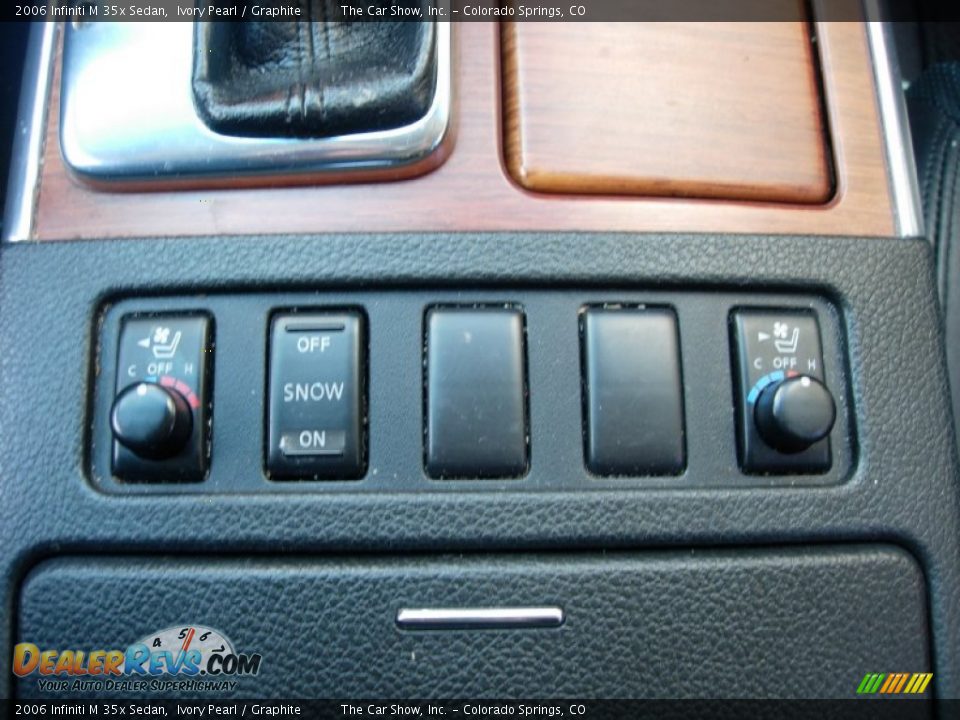 2006 Infiniti M 35x Sedan Ivory Pearl / Graphite Photo #19