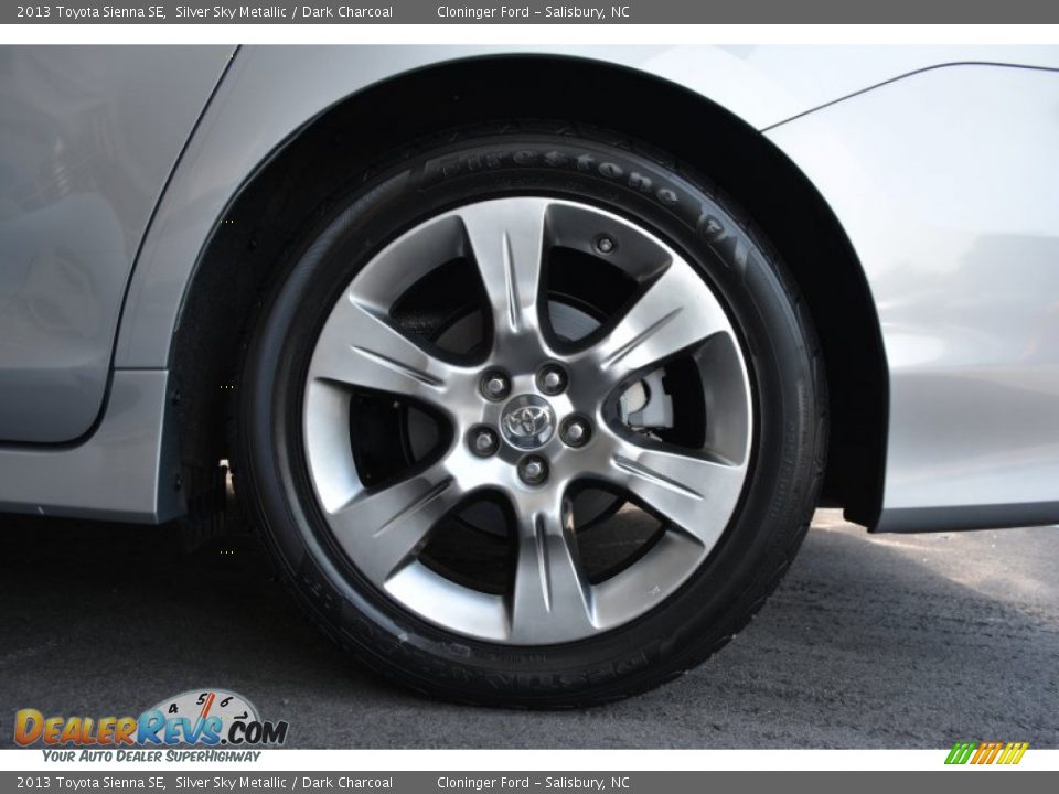 2013 Toyota Sienna SE Wheel Photo #8