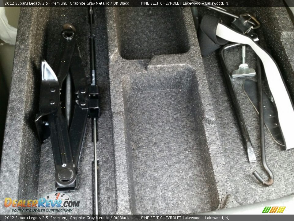 2012 Subaru Legacy 2.5i Premium Graphite Gray Metallic / Off Black Photo #22