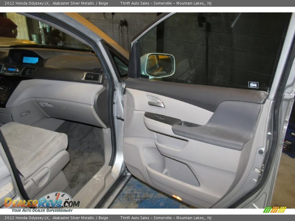 2012 Honda Odyssey LX Alabaster Silver Metallic / Beige Photo #15