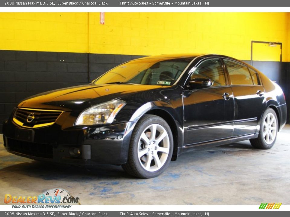 Front 3/4 View of 2008 Nissan Maxima 3.5 SE Photo #8