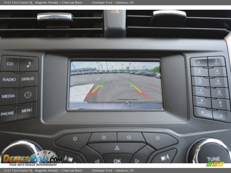 2015 Ford Fusion SE Magnetic Metallic / Charcoal Black Photo #13