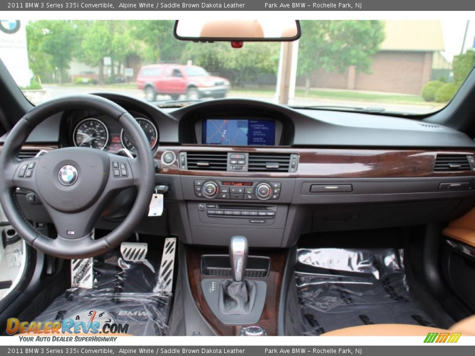 2011 BMW 3 Series 335i Convertible Alpine White / Saddle Brown Dakota Leather Photo #16