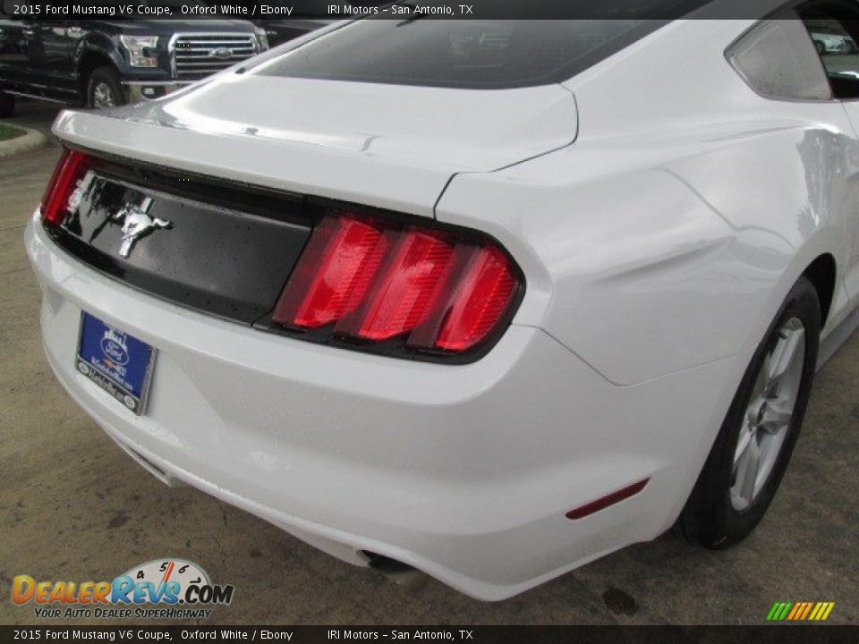 2015 Ford Mustang V6 Coupe Oxford White / Ebony Photo #18