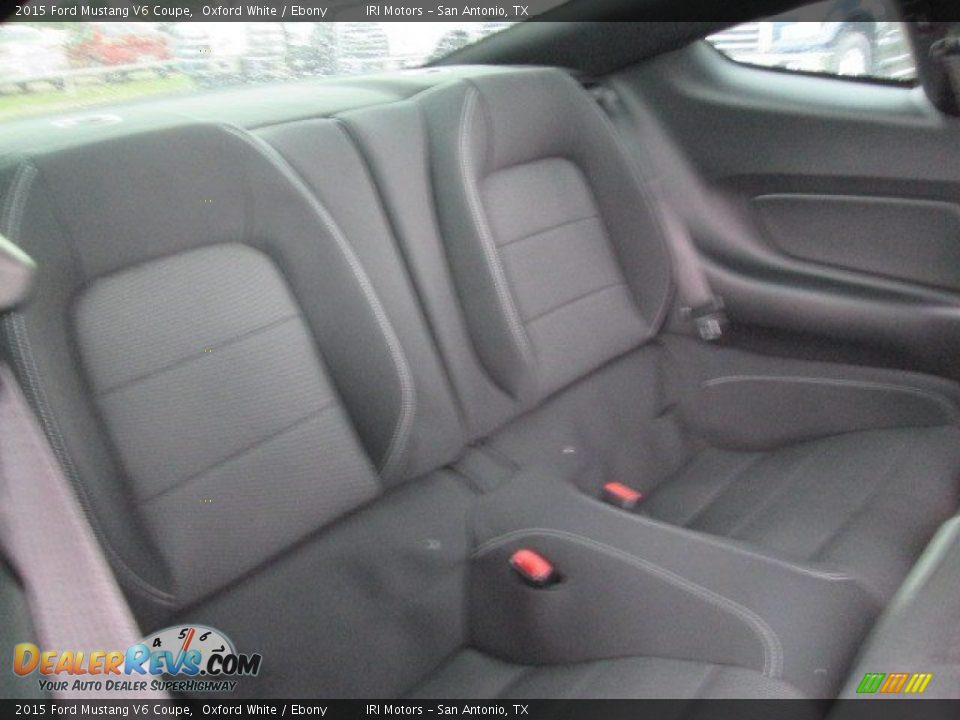 2015 Ford Mustang V6 Coupe Oxford White / Ebony Photo #19