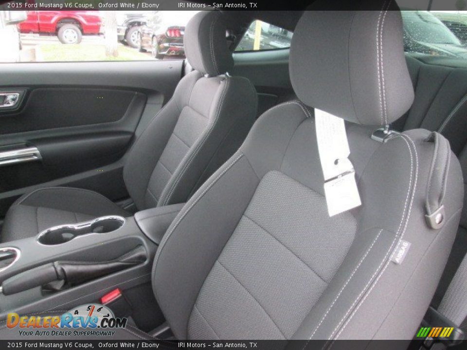 2015 Ford Mustang V6 Coupe Oxford White / Ebony Photo #26