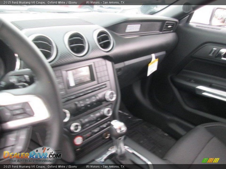 2015 Ford Mustang V6 Coupe Oxford White / Ebony Photo #30