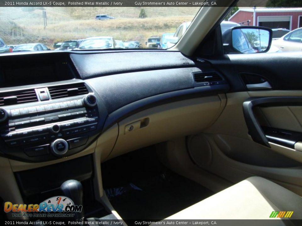 2011 Honda Accord LX-S Coupe Polished Metal Metallic / Ivory Photo #15
