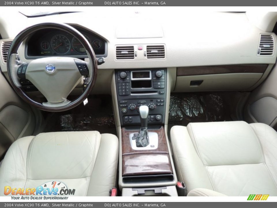 2004 Volvo XC90 T6 AWD Silver Metallic / Graphite Photo #18