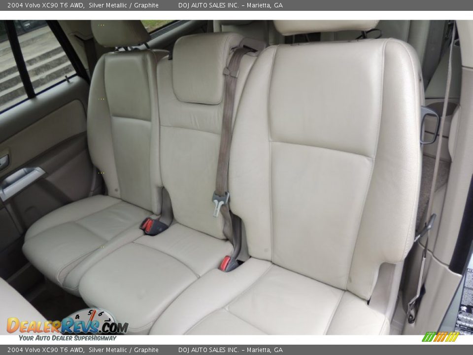2004 Volvo XC90 T6 AWD Silver Metallic / Graphite Photo #19