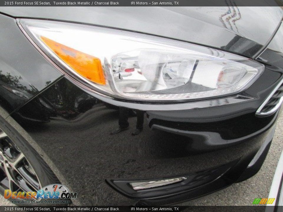 2015 Ford Focus SE Sedan Tuxedo Black Metallic / Charcoal Black Photo #3