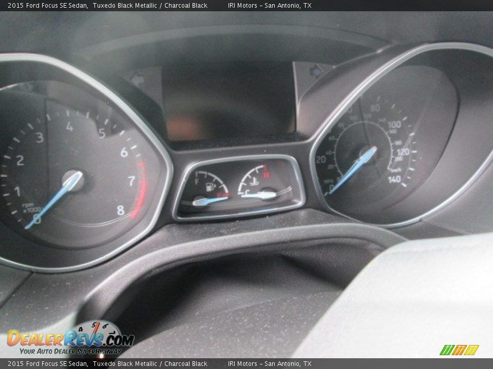 2015 Ford Focus SE Sedan Tuxedo Black Metallic / Charcoal Black Photo #26