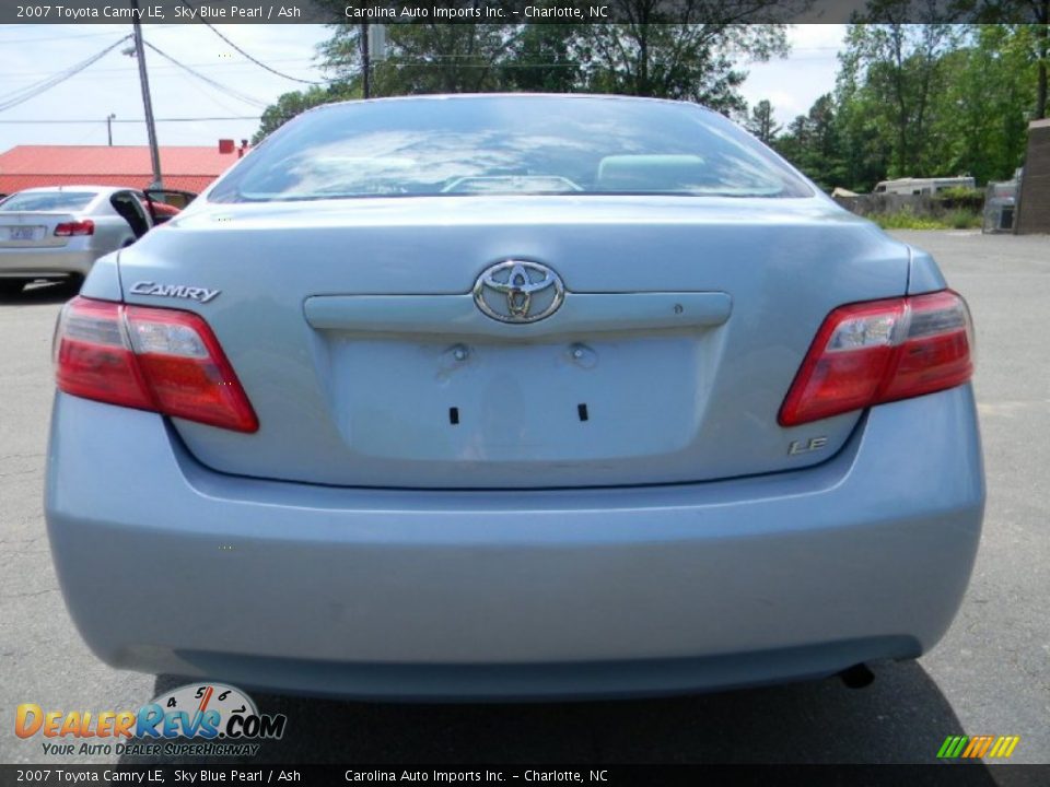 2007 Toyota Camry LE Sky Blue Pearl / Ash Photo #9