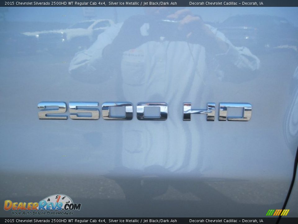 2015 Chevrolet Silverado 2500HD WT Regular Cab 4x4 Silver Ice Metallic / Jet Black/Dark Ash Photo #9