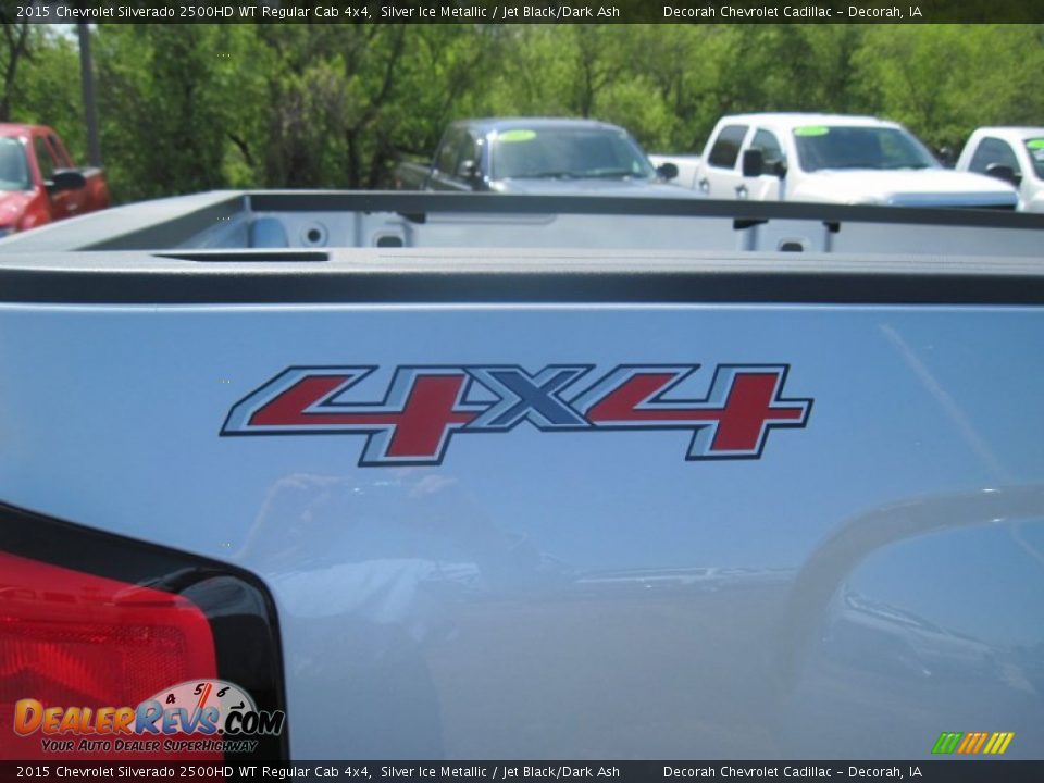 2015 Chevrolet Silverado 2500HD WT Regular Cab 4x4 Silver Ice Metallic / Jet Black/Dark Ash Photo #11
