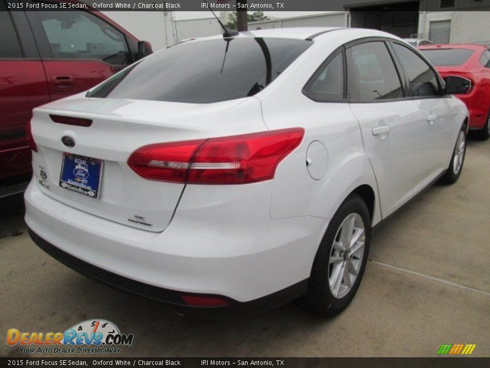 2015 Ford Focus SE Sedan Oxford White / Charcoal Black Photo #6